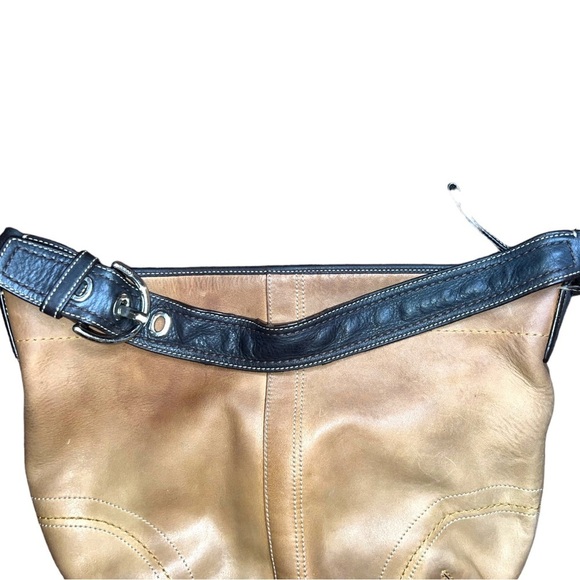 ▶️ Coach ◀️ SOHO Large HOBO F10907 - Picture 5 of 17